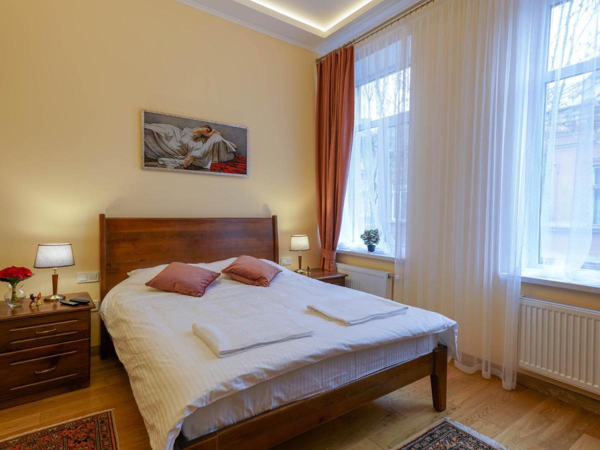 Lviv Suites At Shopena St. 4 Exterior photo