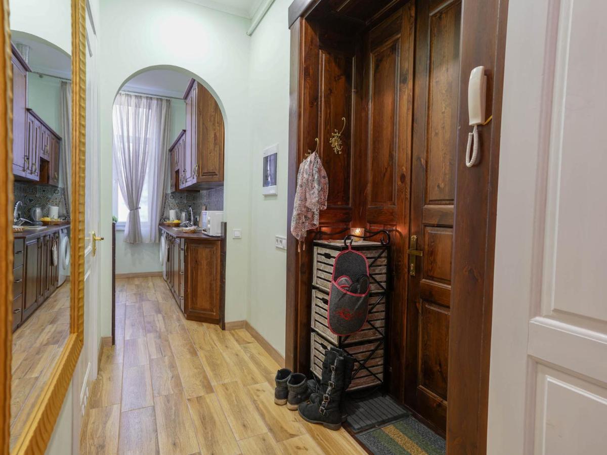 Lviv Suites At Shopena St. 4 Exterior photo