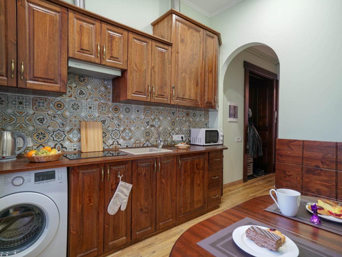 Lviv Suites At Shopena St. 4 Exterior photo